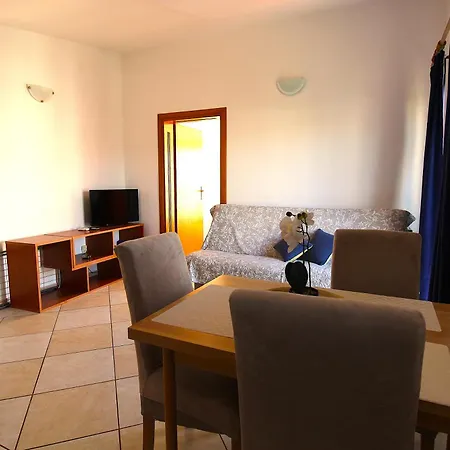 Apartamento Cozy Helena Primošten