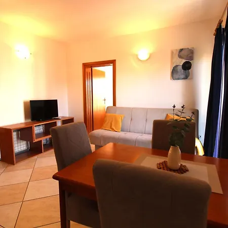 Apartamento Cozy Helena Primošten