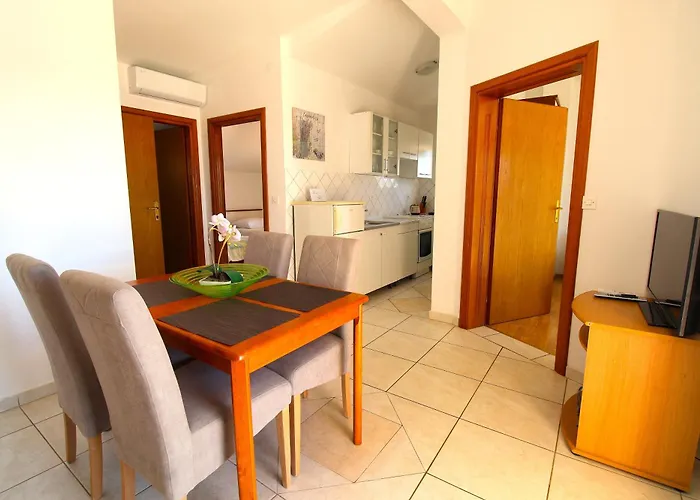 Διαμέρισμα Cozy Helena Primošten