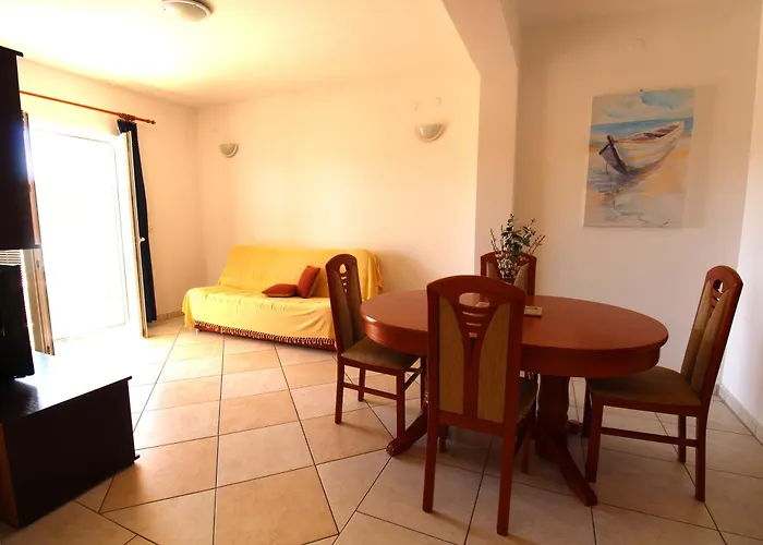 Διαμέρισμα Cozy Helena *