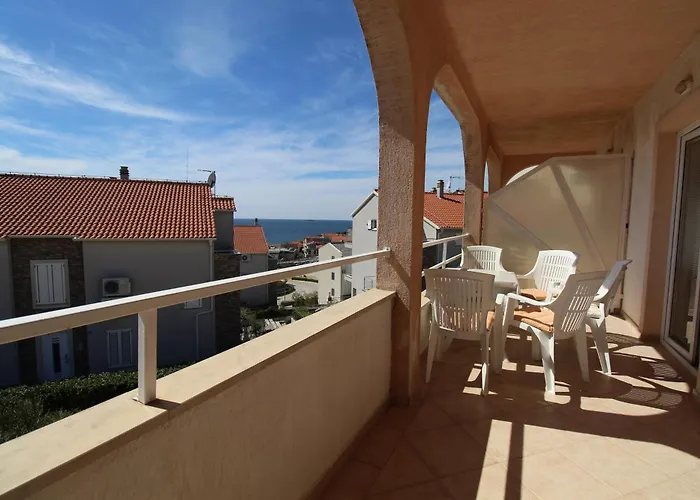 아파트 Cozy Helena *