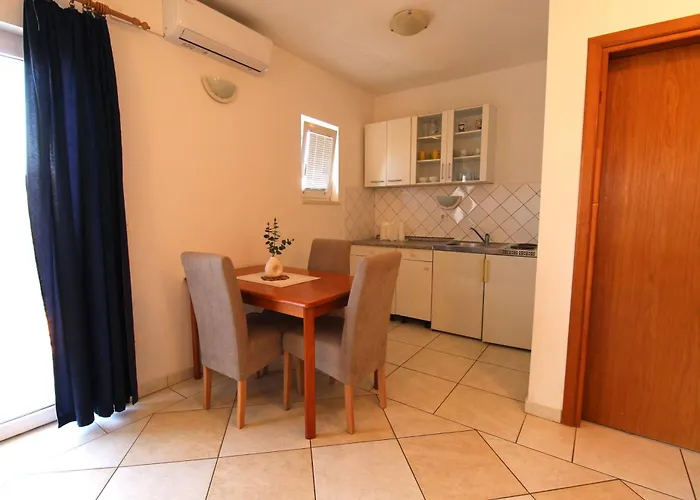 Cozy Helena Primošten